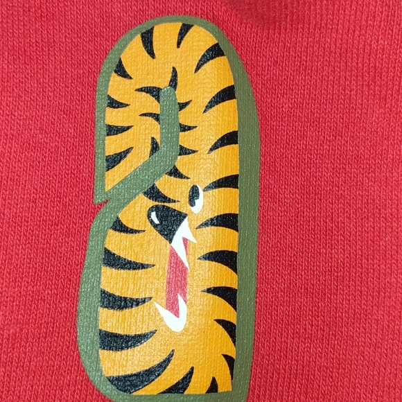 BAPE Red Tiger Shark Crew Neck Sweatshirt - Picture 10 of 11